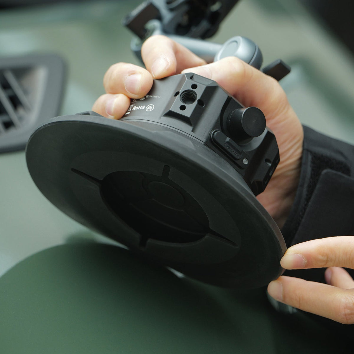 Hydra Electronic Suction Cup (6 Inch)