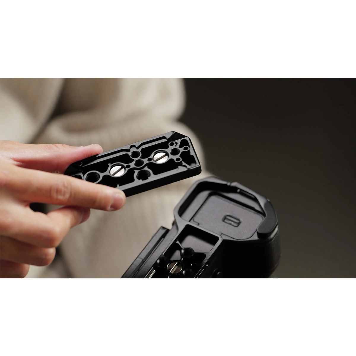 Camera Cage for Sony Alpha 7 V Power Kit – view 8