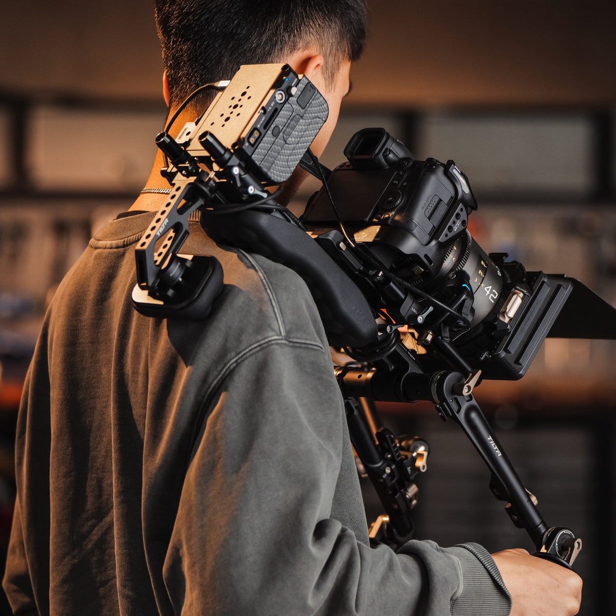 Camera Cage with Cooling System for Canon R5 Mark II Base Kit – Black