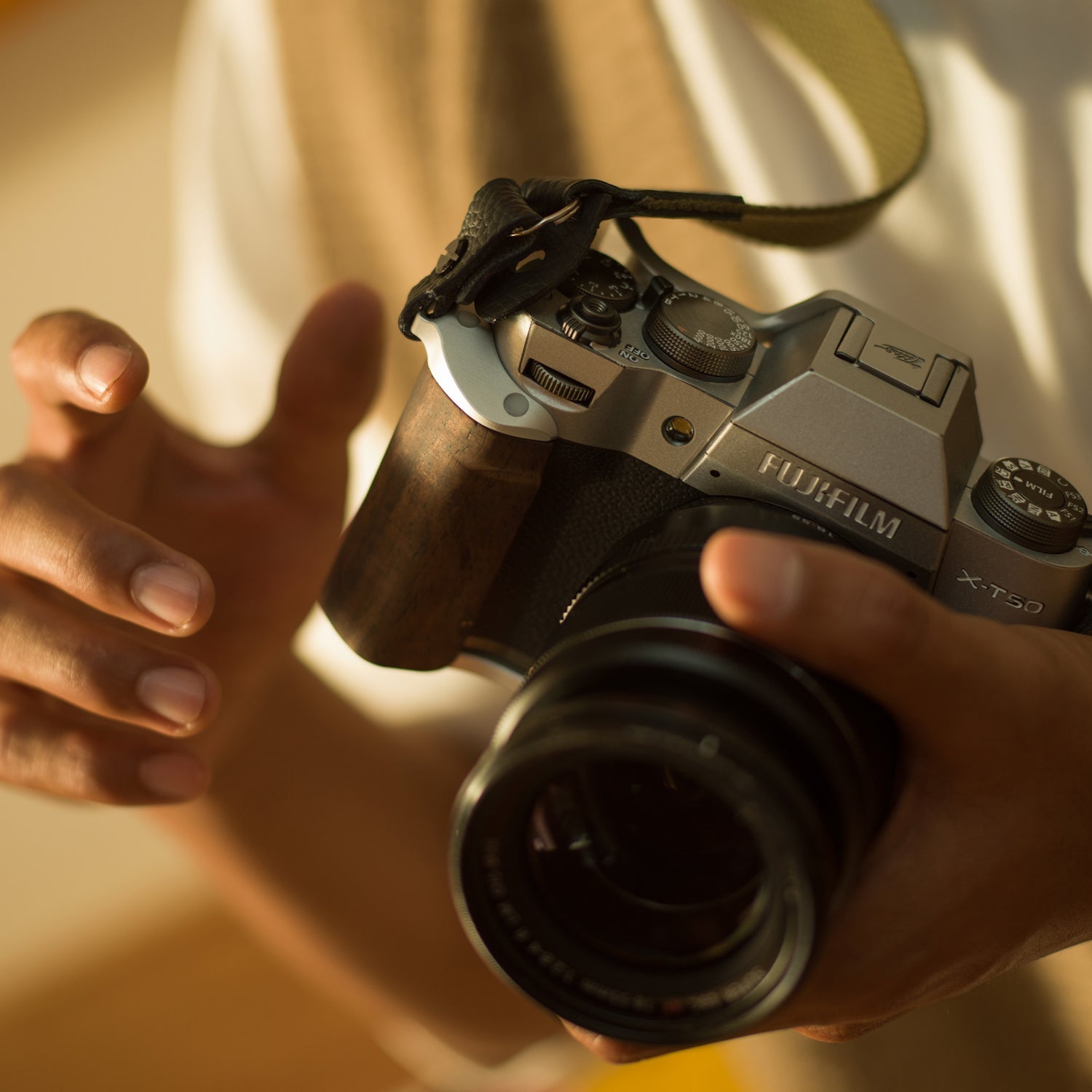 Vintage Camera Cage for Fujifilm X-T50 Base Kit
