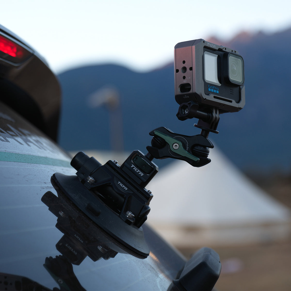 Universal Suction Cup (4.5″) with Mounting Bracket