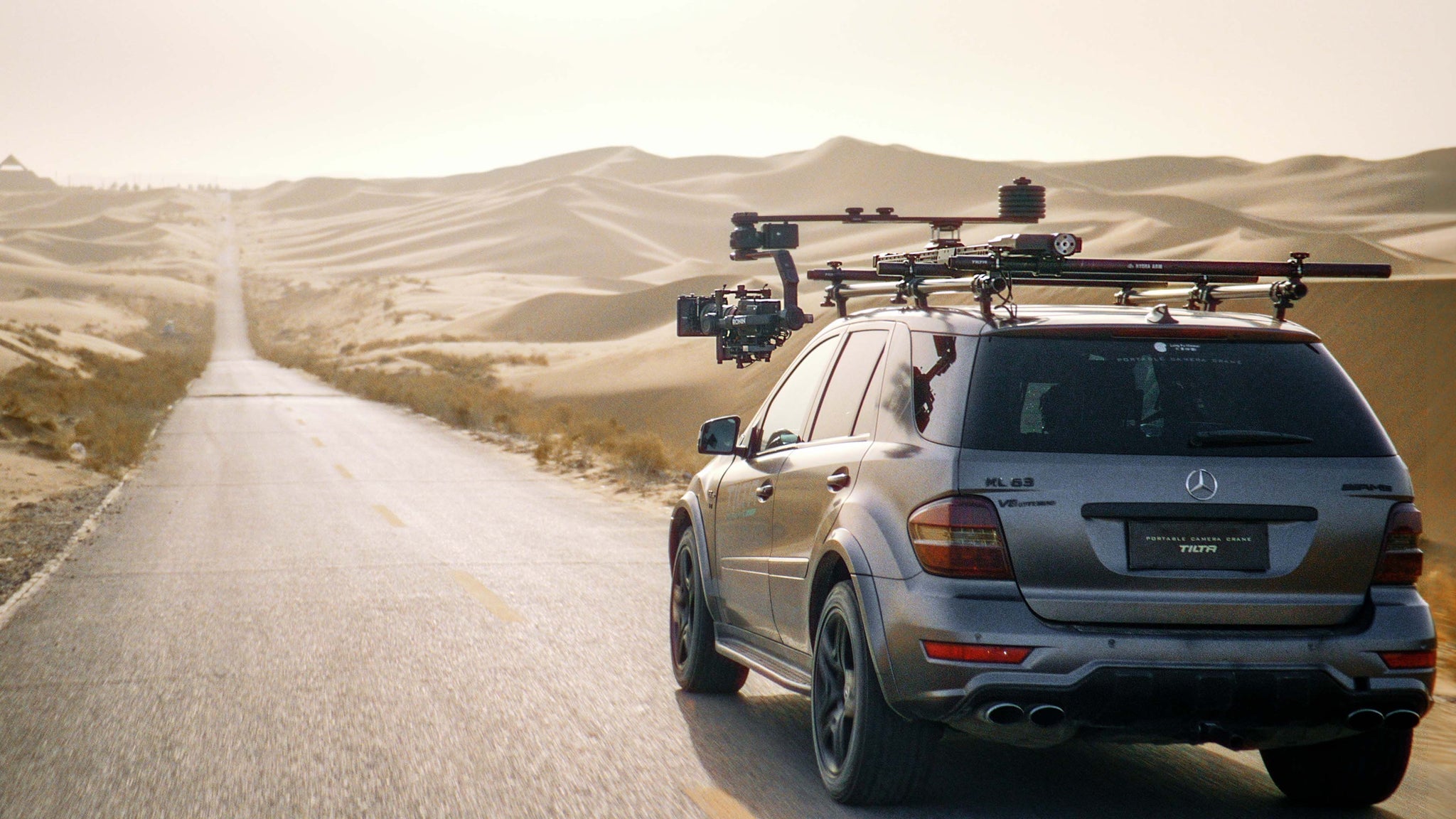 Hydra Arm Motorized Slider