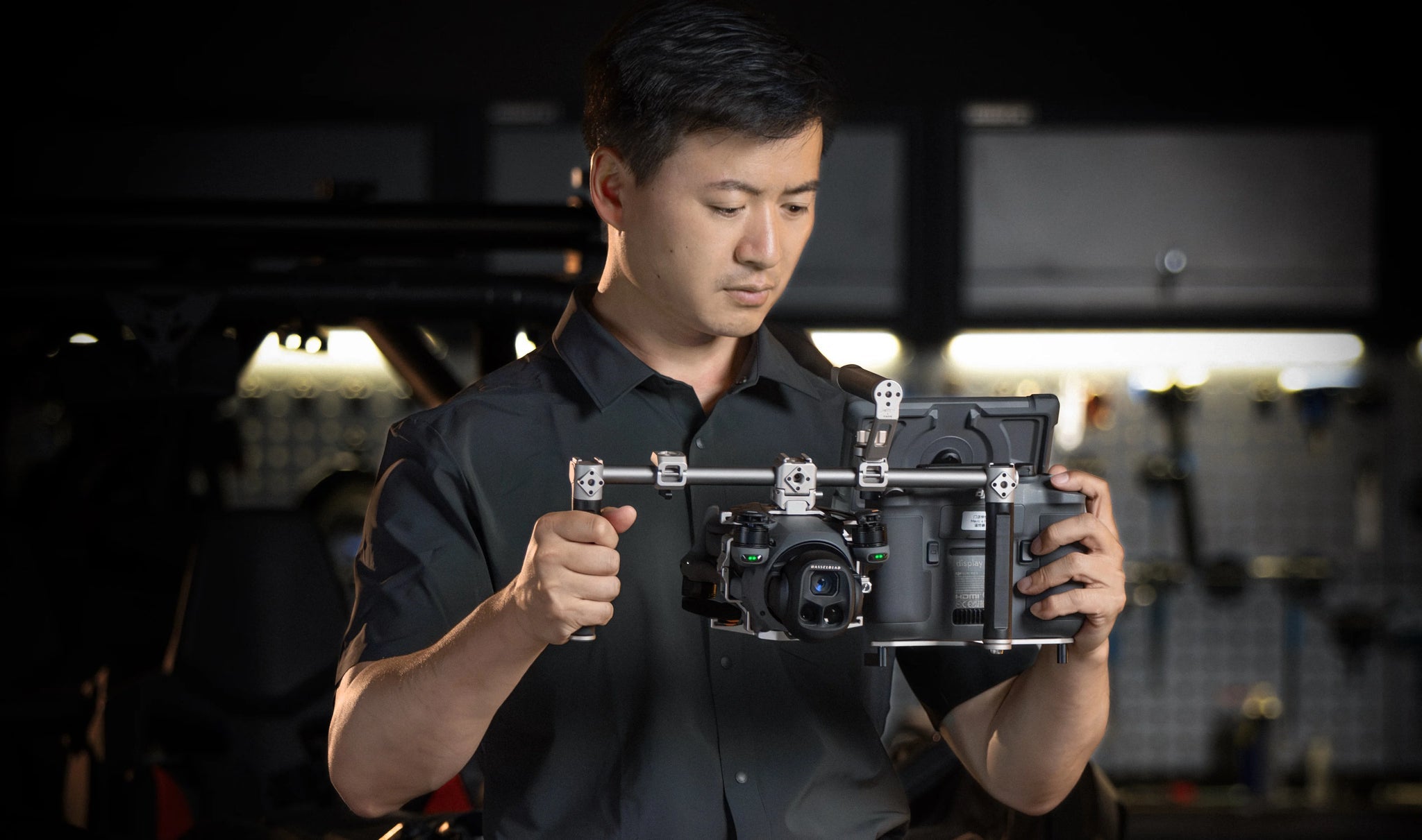 Handheld Support System for DJI Mavic 4 Pro – Titanium White