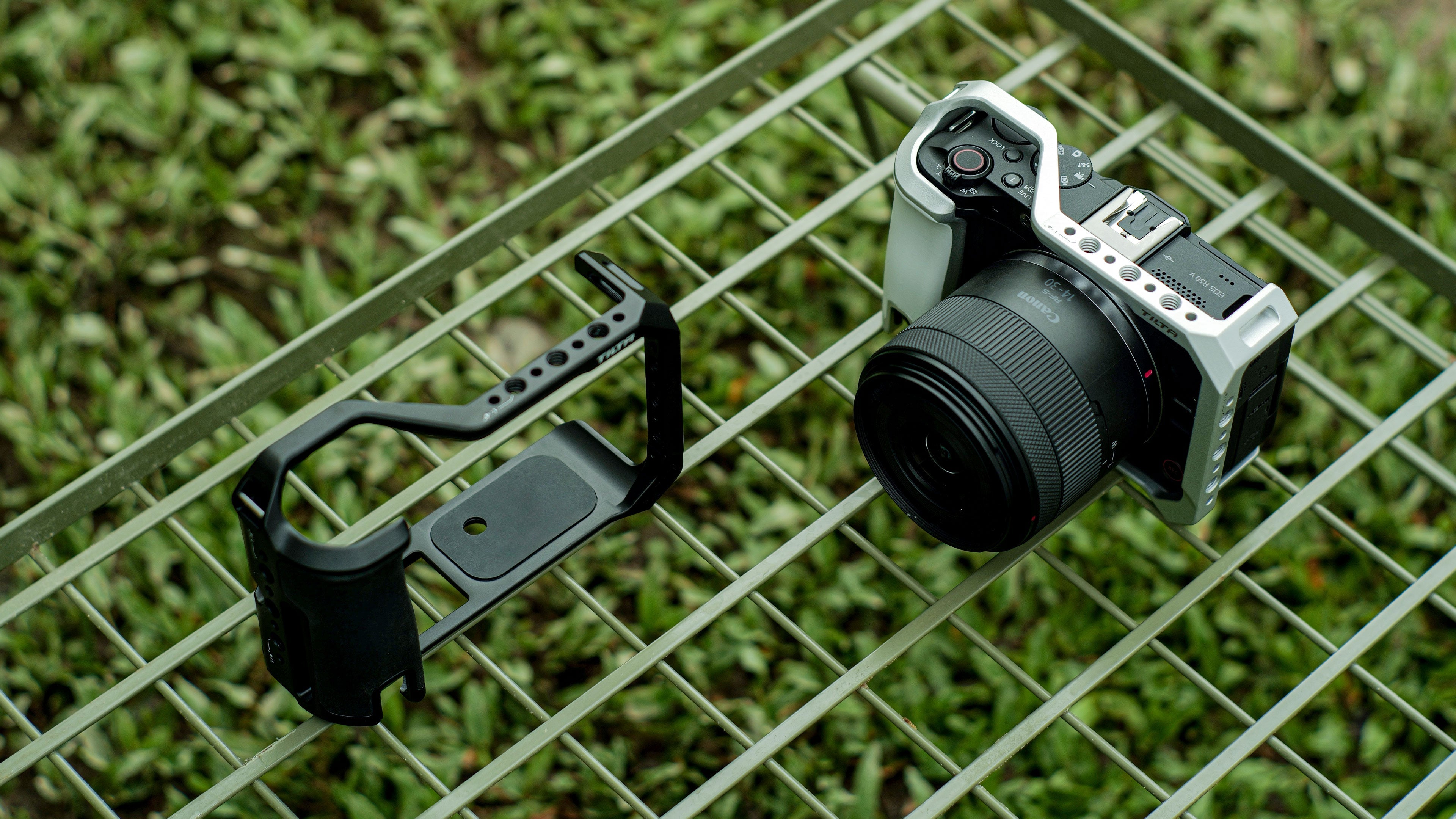 Full Camera Cage for Canon R50 V