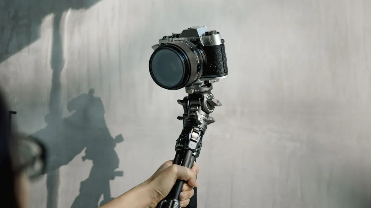 Tilta Tabletop Video Fluid Head with 1-Stage Carbon Fiber Tripod Legs (3KG)