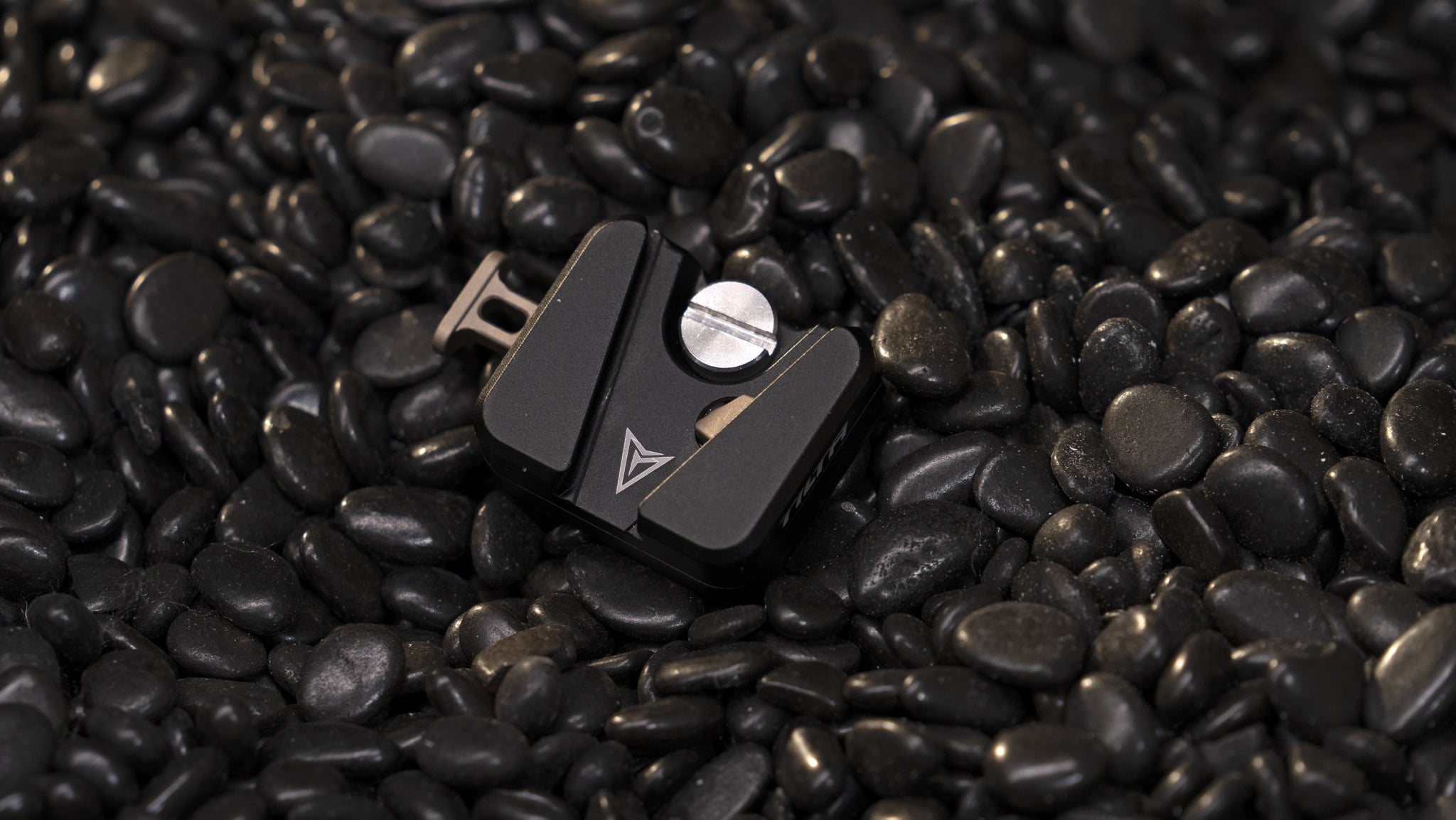 Tilta Pocket V-Mount Battery Plate V2 - Black