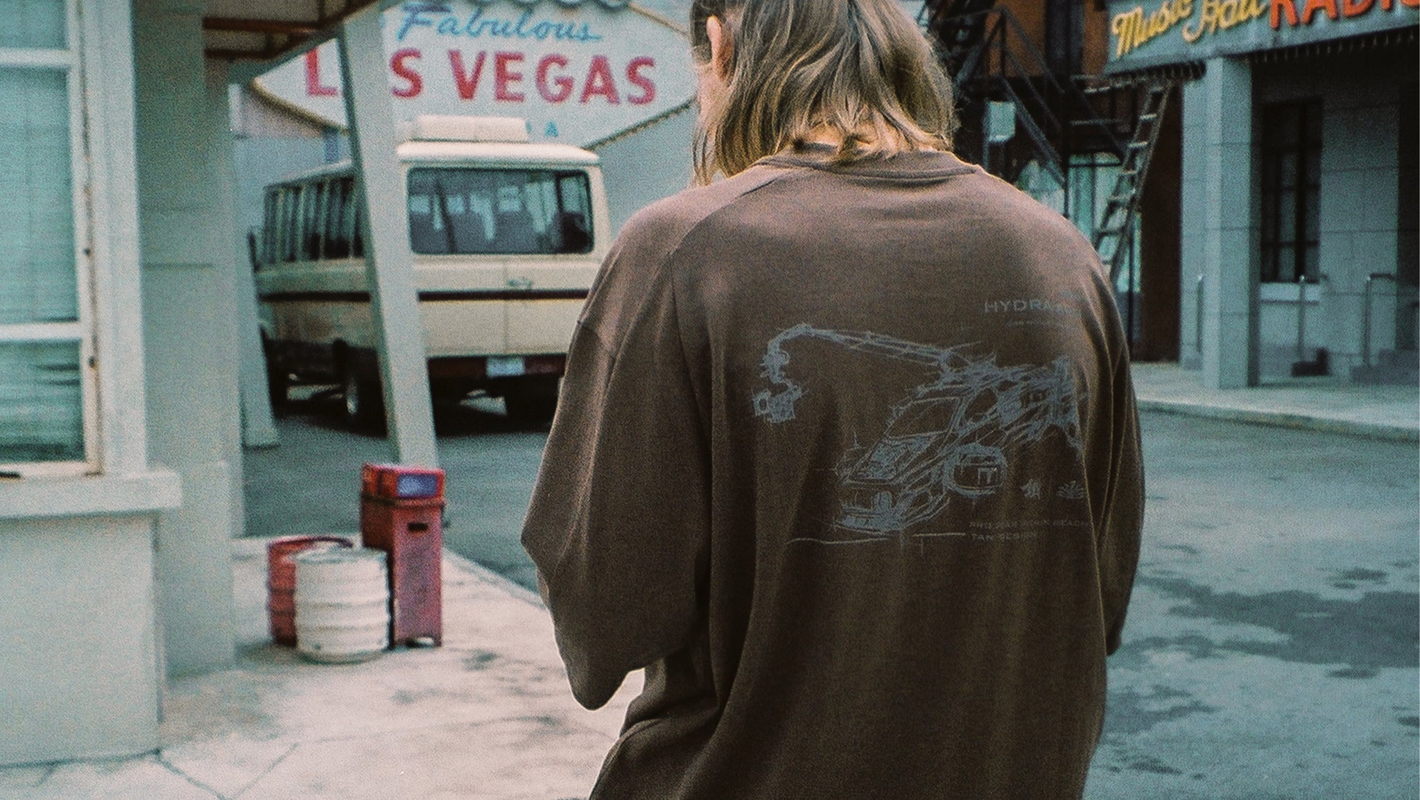 Hydra Arm Futuristic Sketch T-Shirt - Light Brown